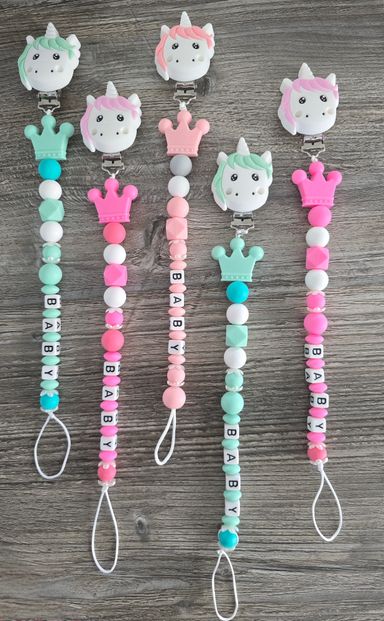 SchnullerKettemitGlitzerBabygeschenkSilikonmitKlippSonnenblumenGelbund LindgrünEvent-Shop-Hameln