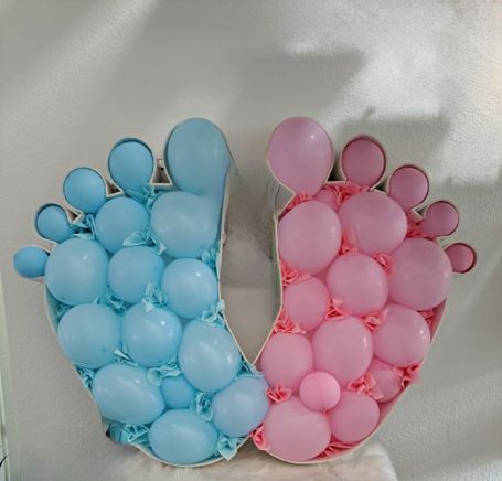 BallongirlandeGenderRevealPartyGirlorBoyRosaHellblauDekoBabyfüßeBallonShopHameln