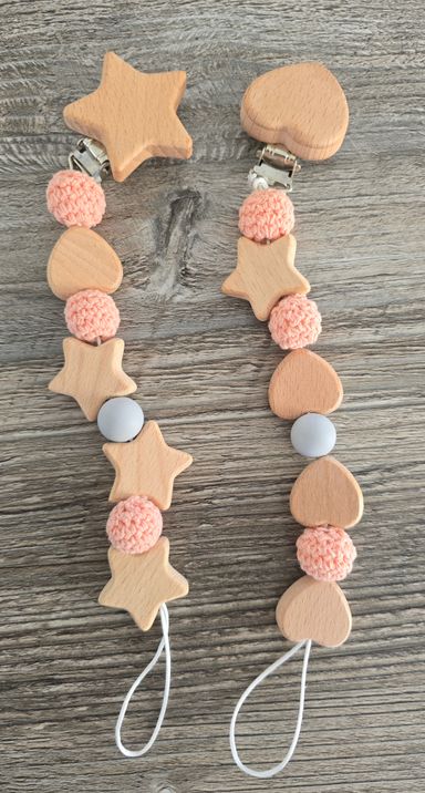 SchnullerkettenNaturHolzSterneHerzenWollkugelnEvent-Shop-Hameln