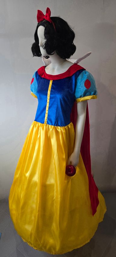 Disney Kostüm Prinzessin Schneewittchen Cosplaykostüm Walking Act mieten Hameln